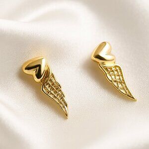 Gold Heart & Wing Stud Earrings – Minimalist Elegant Jewelry for Women & Gifting